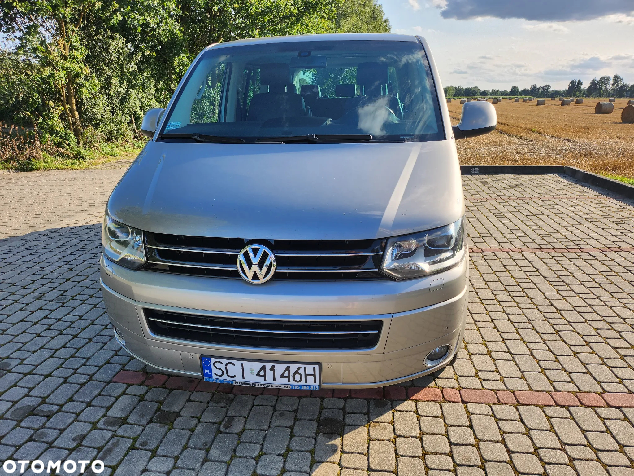 Volkswagen Multivan - 4
