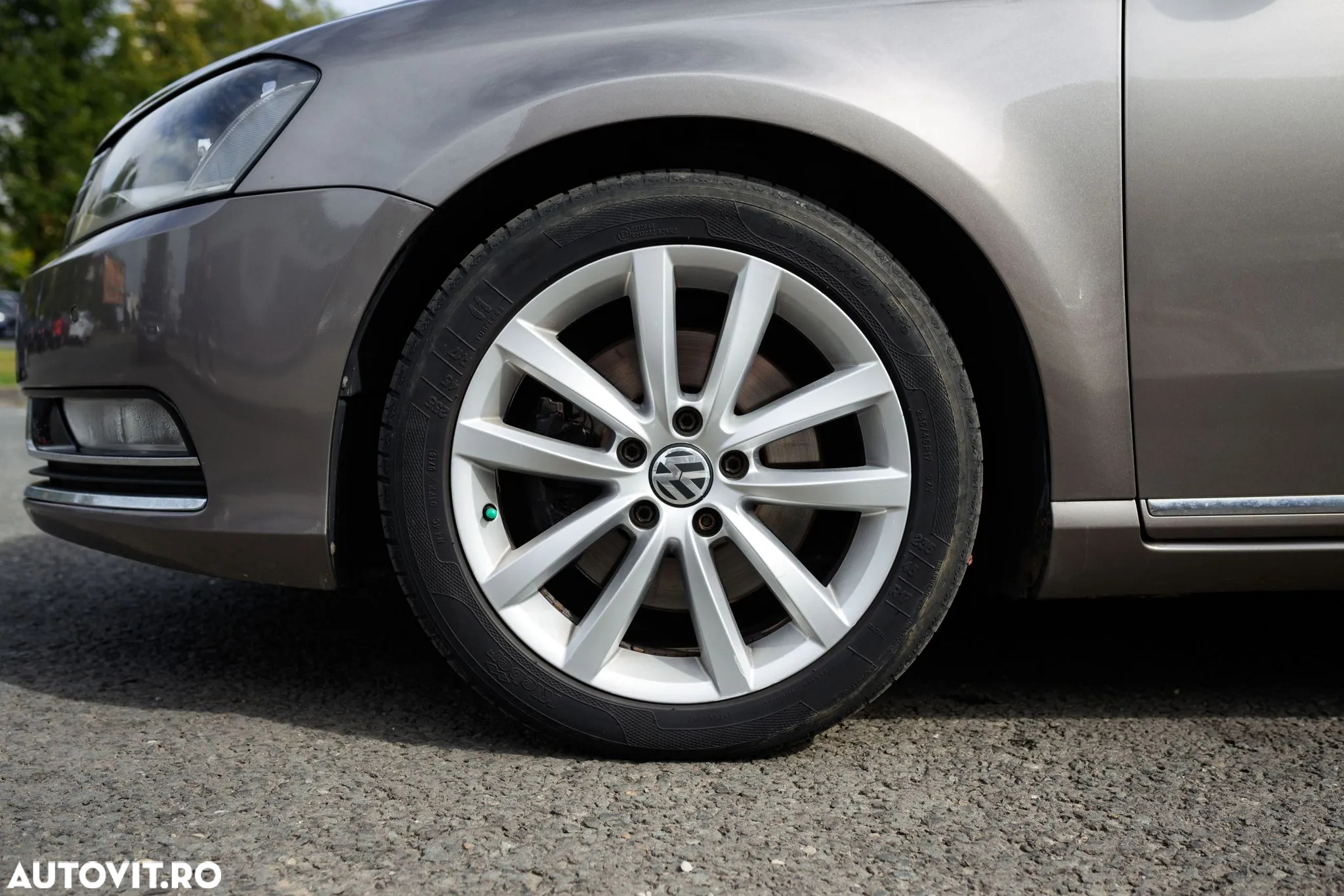 Volkswagen Passat 2.0 TDI BlueMotion Tehnology Comfortline - 3