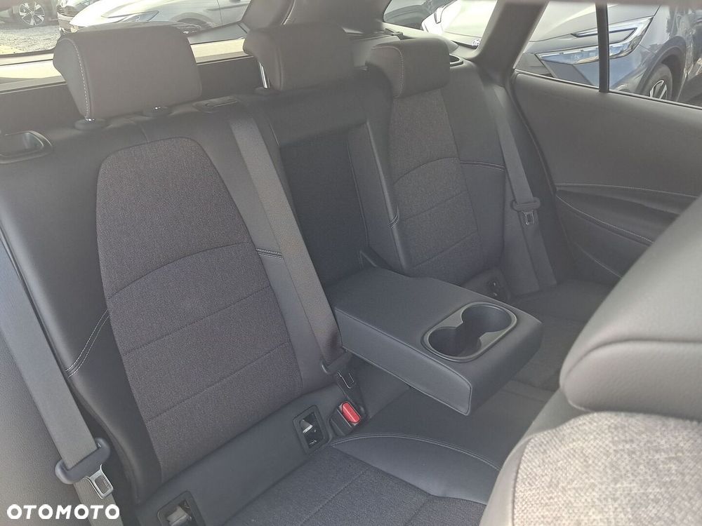 Toyota Corolla 1.8 Hybrid Style - 23