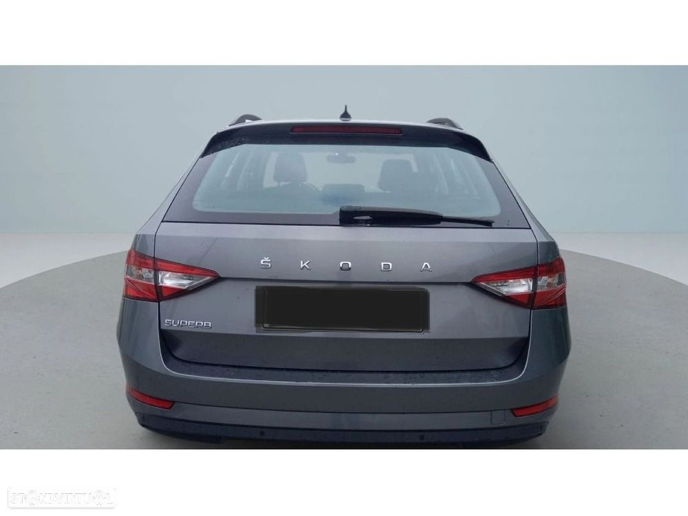 Skoda Superb Break - 4