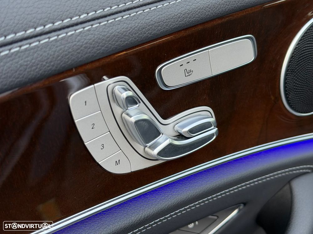 Mercedes-Benz E 300 de AMG Line 4Matic - 30