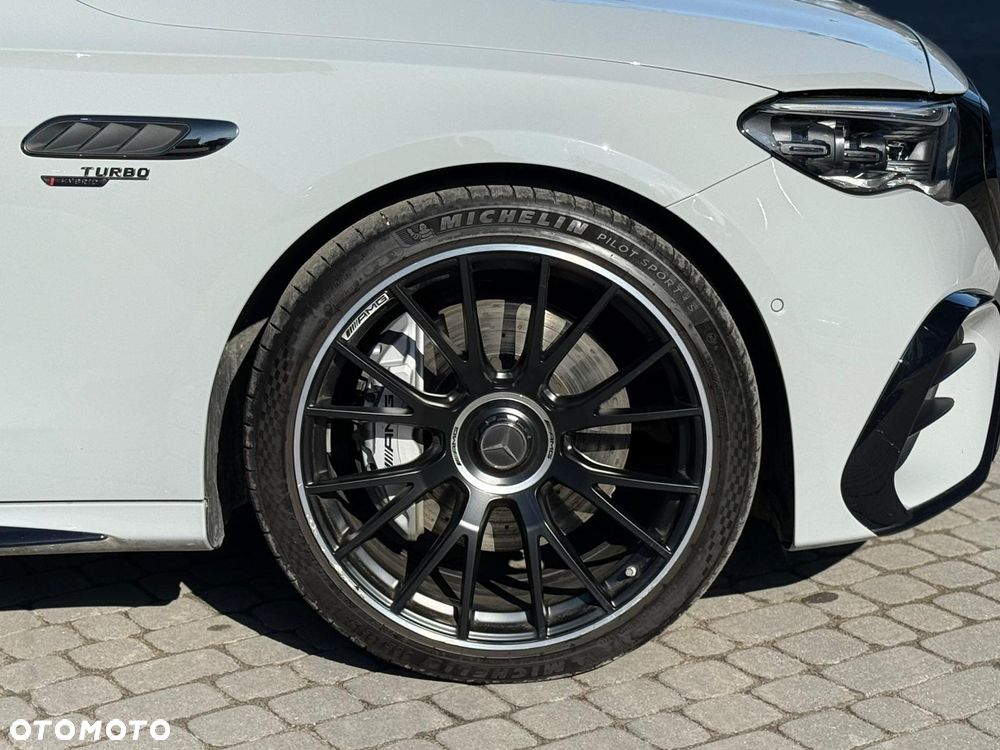 Mercedes-Benz Klasa E AMG 53 4Matic+ AMG SPEEDSHIFT TCT 9G - 9