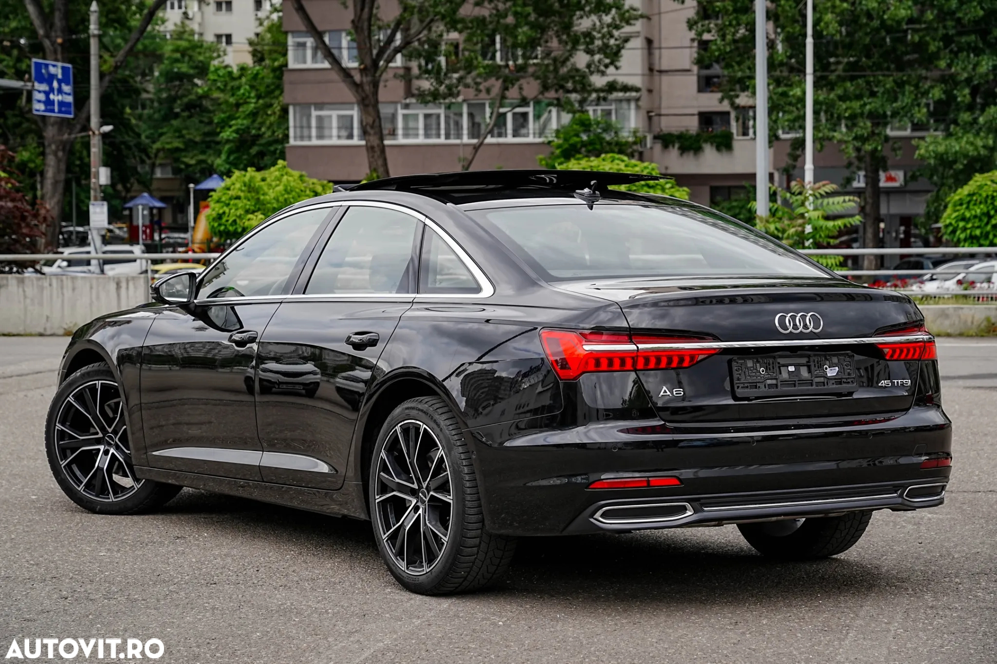 Audi A6 - 4