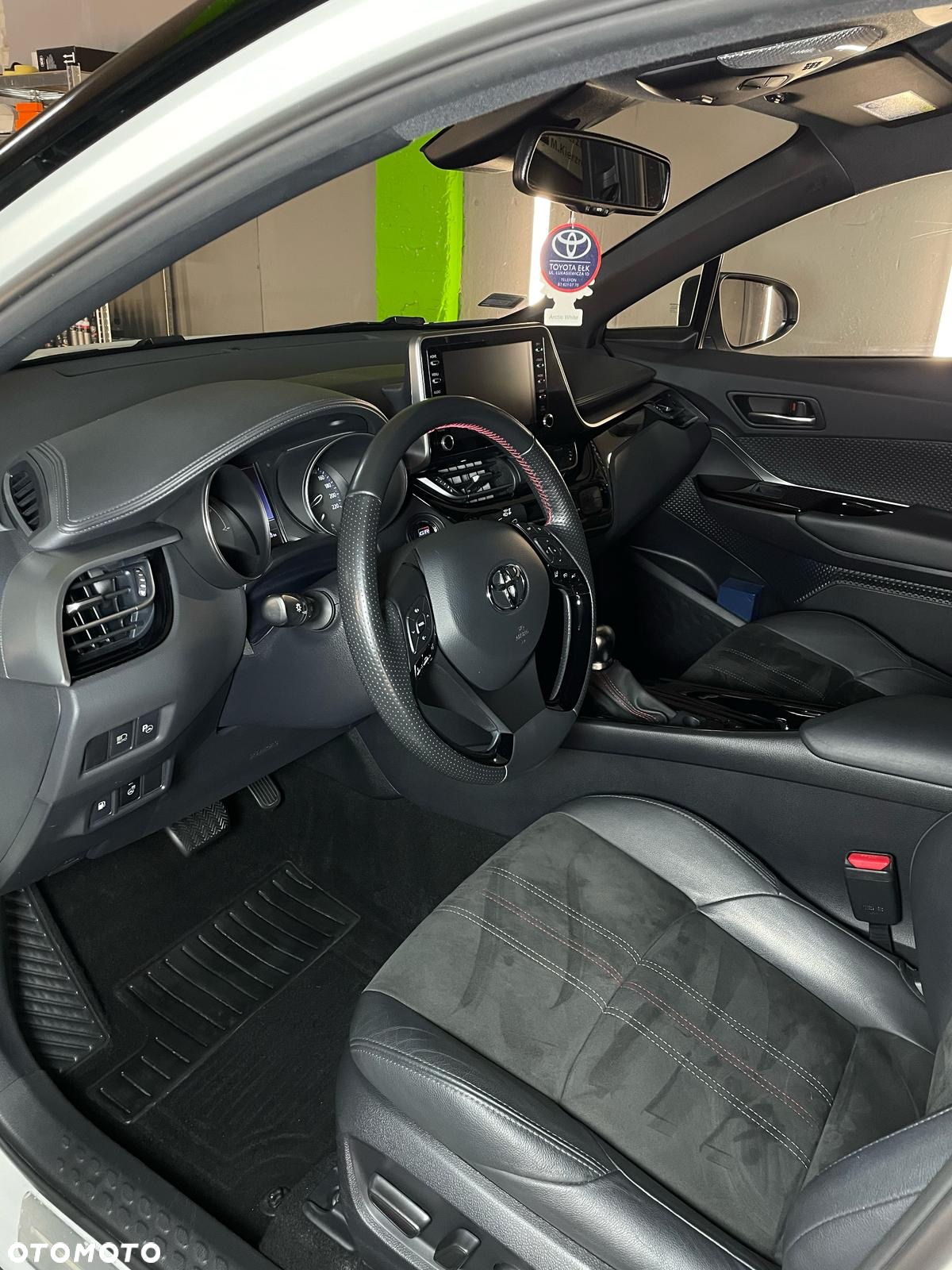 Toyota C-HR 2.0 Hybrid GR Sport - 12