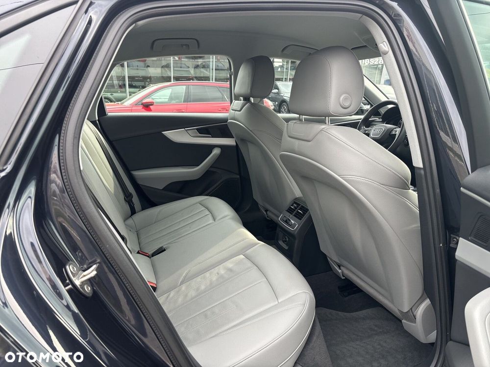 Audi A4 Limousine 35 TDI S tronic - 12