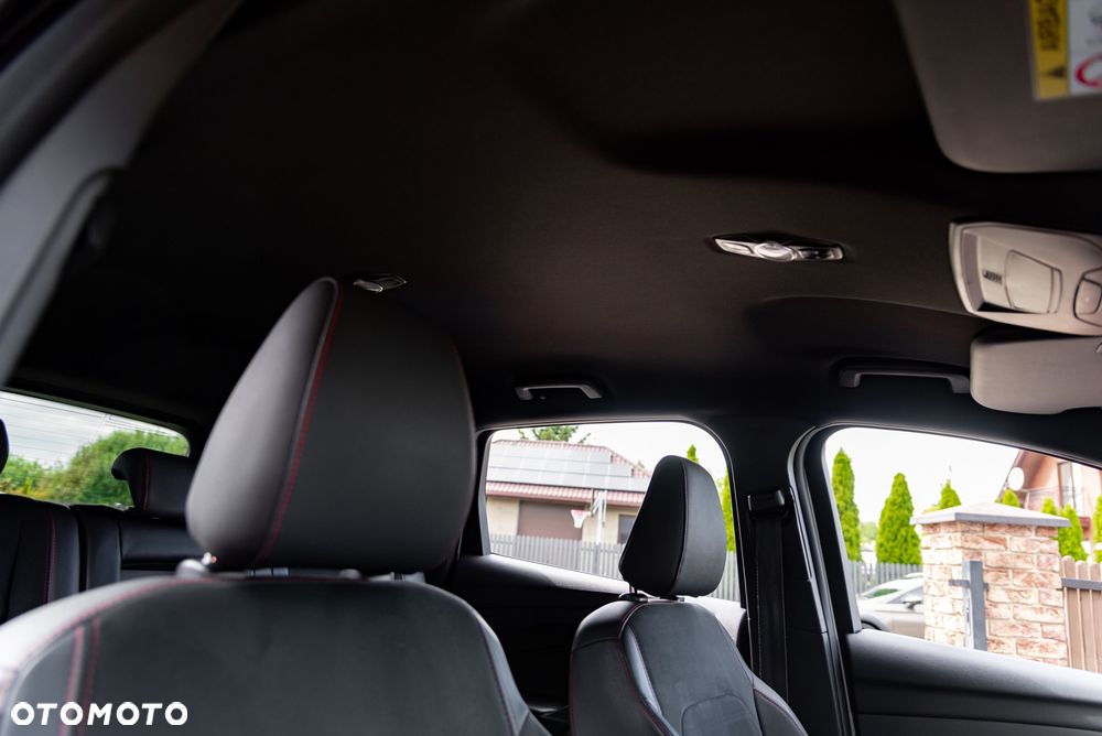 Ford Kuga - 27