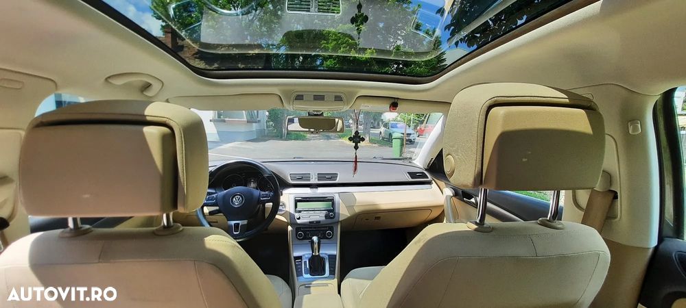 Volkswagen Passat Variant 1.8 TSI Highline DSG - 13