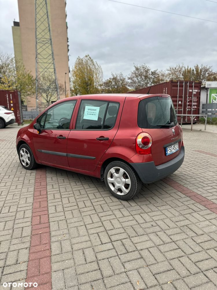 Renault Modus 2004 photo 3