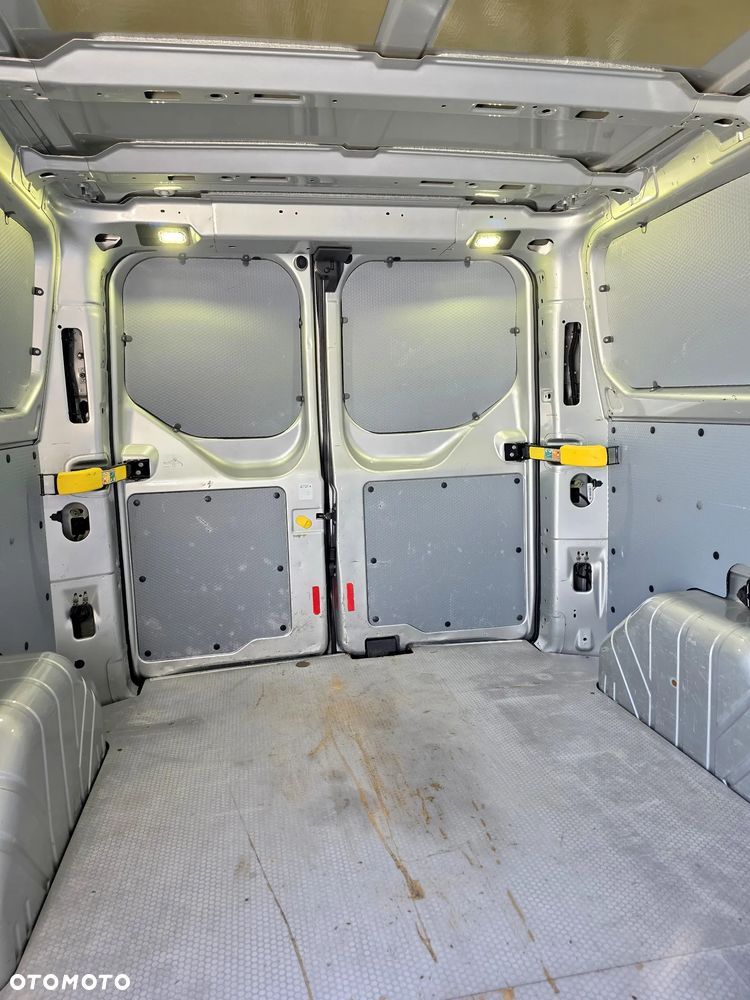 Ford FORD TRANSIT CUSTOM 2,0 TDCI 130 KONNY L2H1 KLIMA 2X DRZWI BOCZNE ALUFELGI GWARANCJA - 32