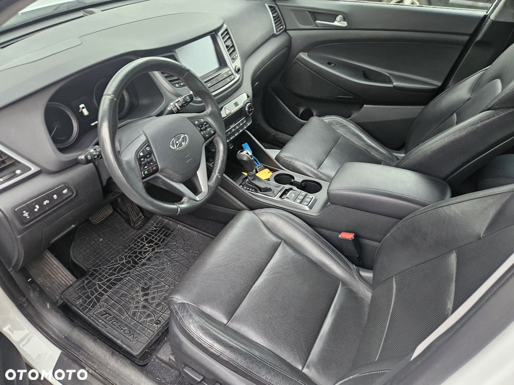 Hyundai Tucson - 11