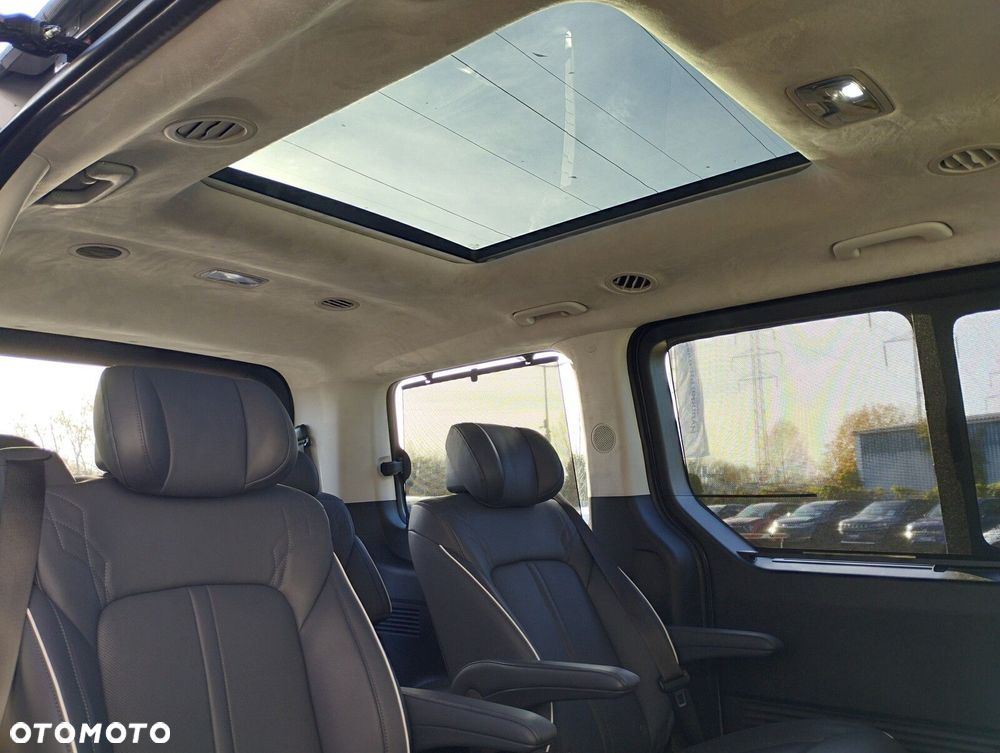 Hyundai Staria 1.6 T-GDI HEV Luxury - 34