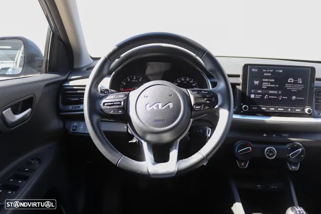 Kia Stonic 1.2 MPi Dynamic - 8