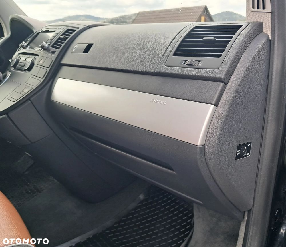 Volkswagen Multivan L2 Comfortline 4Motion - 28