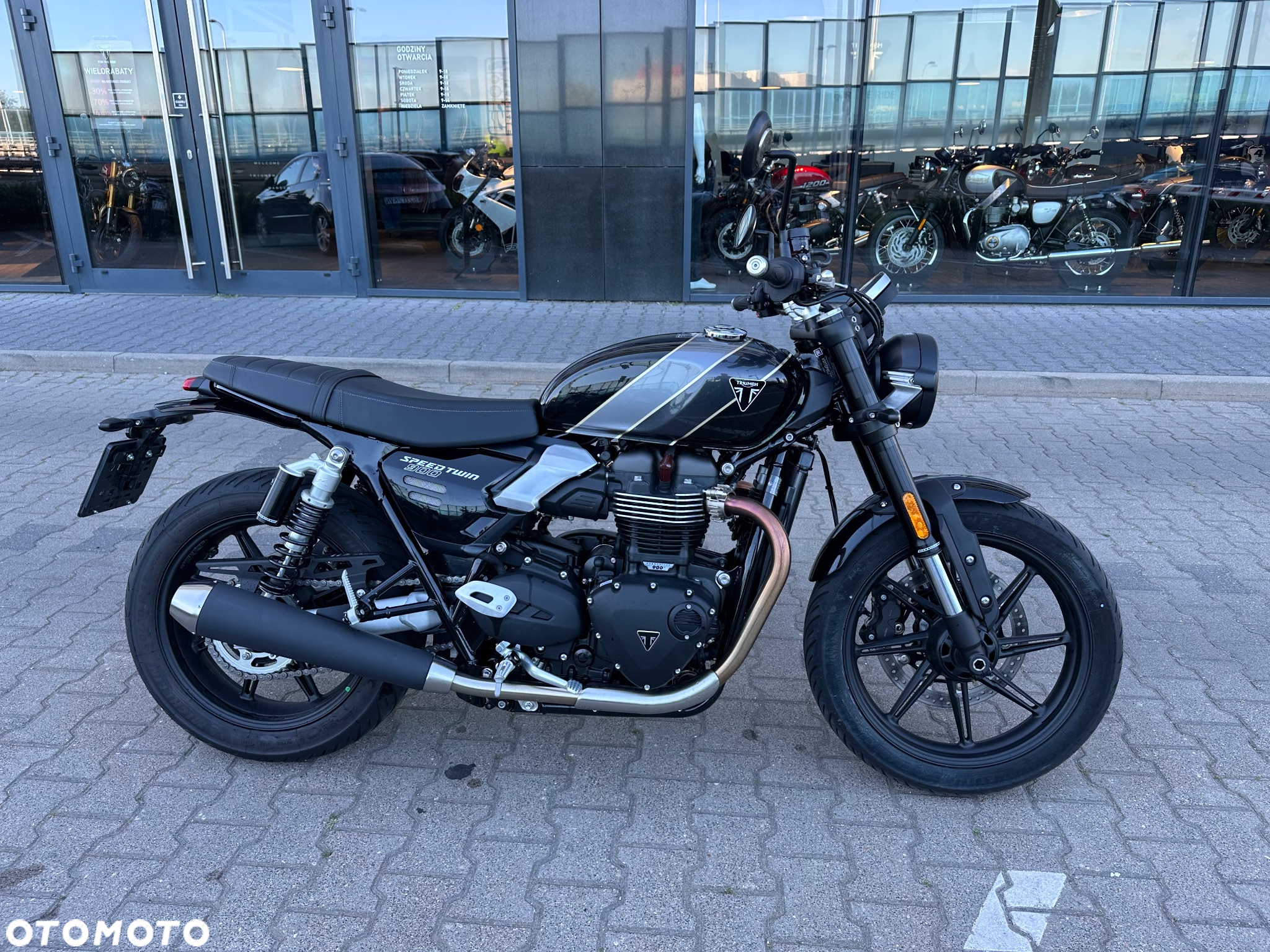 Triumph Speed Twin - 3
