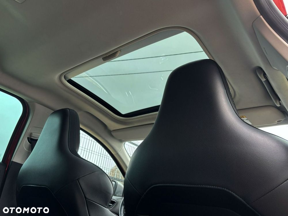 Renault Megane ENERGY dCi 165 EDC GT - 28