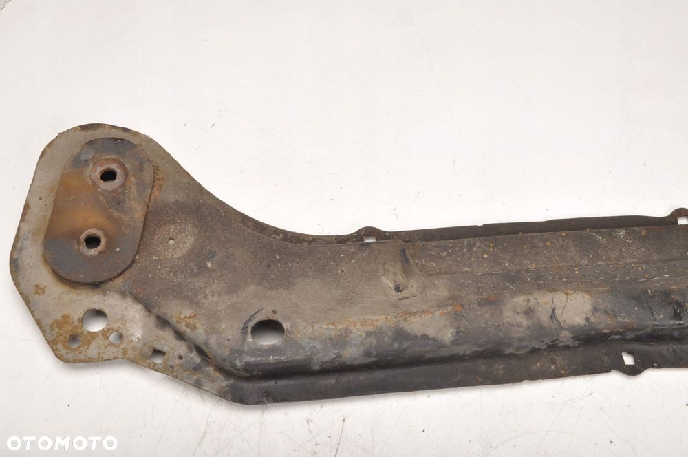 PEUGEOT 807 3.0 DOLNA BELKA CHŁODNIC - 2