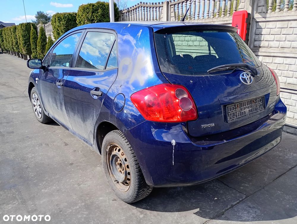 TOYOTA AURIS E15 06-09 1.4 D4D SKRZYNKA BEZPIECZNIKOW - 5