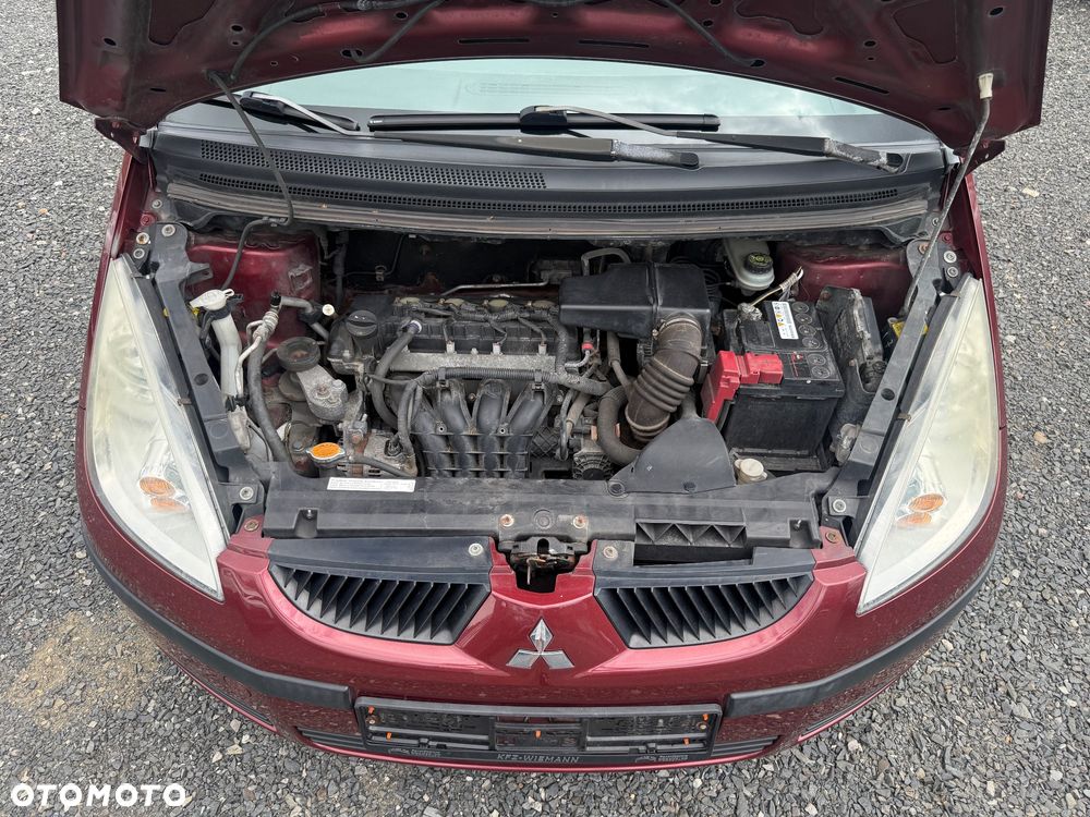 Mitsubishi Colt - 27