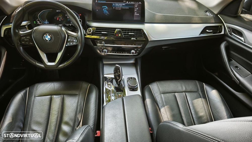 BMW 530 e xDrive Aut. Luxury Line — fotografia 36