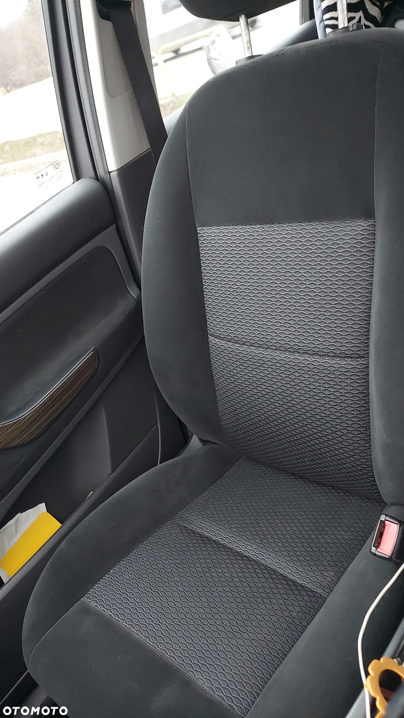 Ford C-MAX 1.8 Ghia - 13