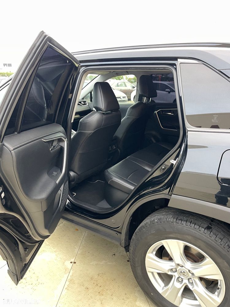 Toyota RAV4 2.5 Hybrid VVT-iE 4x2 Dynamic - 28