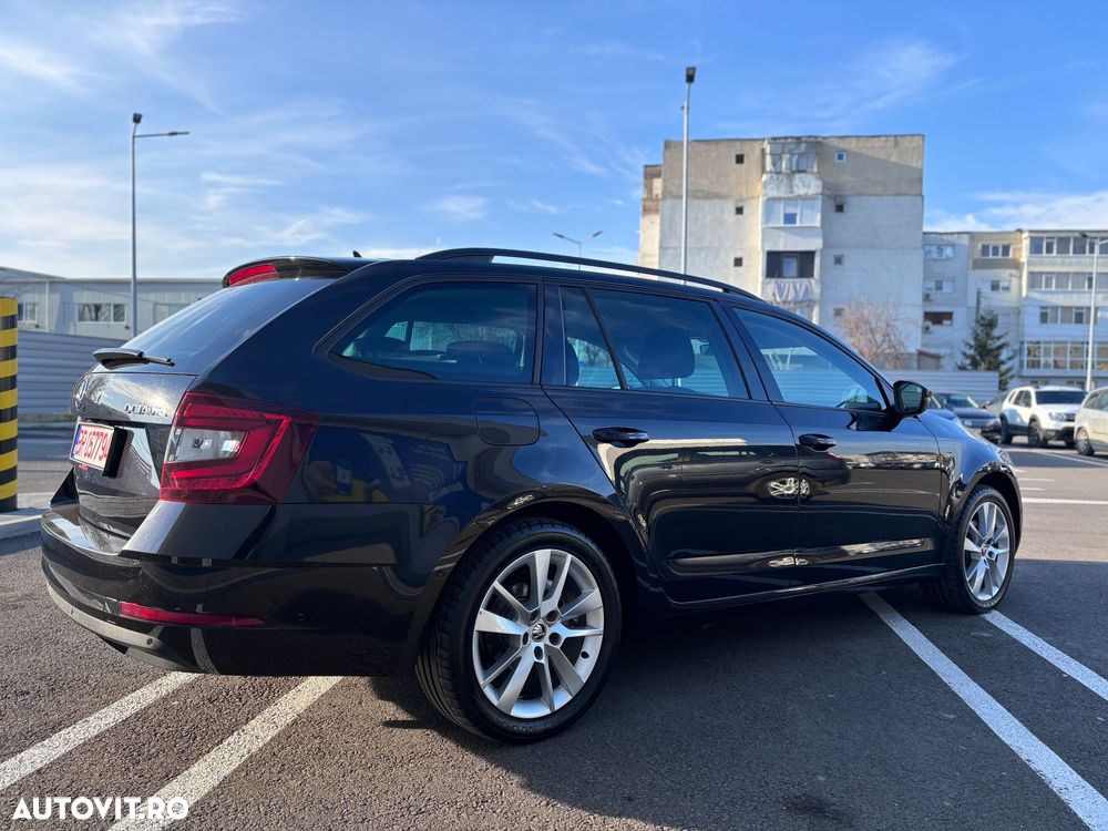 Skoda Octavia 2.0 TDI DSG Selection - 10