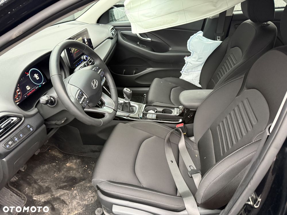 Hyundai i30 1.5 T-GDI 48V-Hybrid Advantage - 9