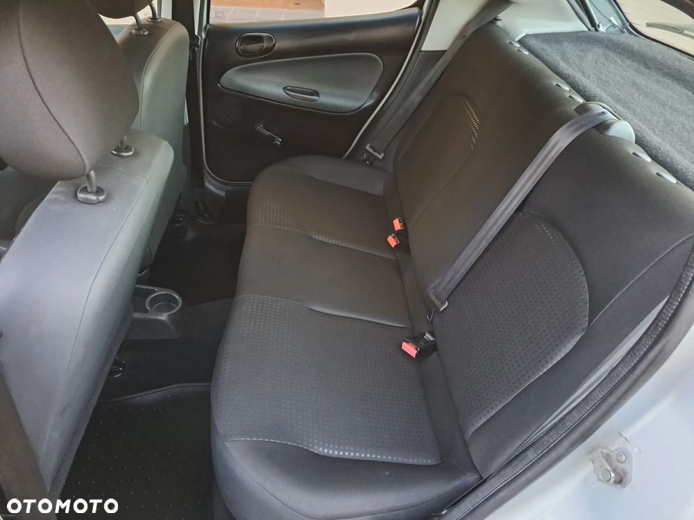 Peugeot 206 plus - 7