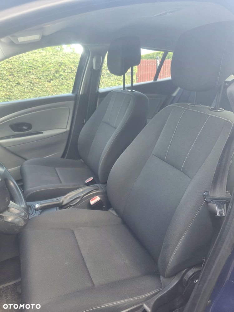 Renault Megane 1.6 16V 100 Authentique - 9