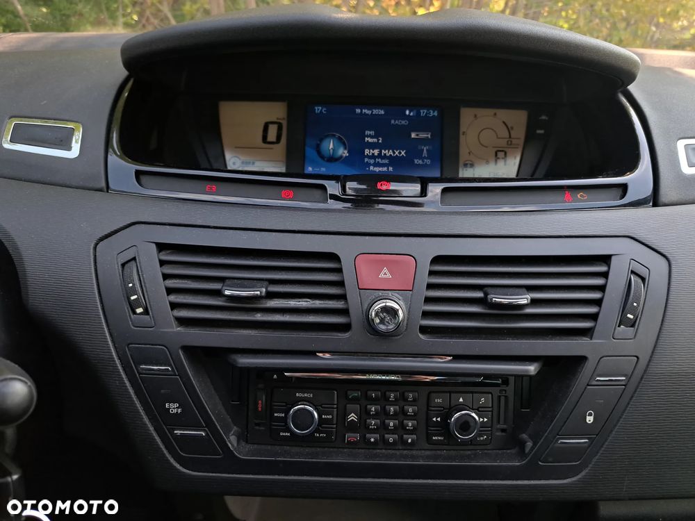 Citroën C4 Grand Picasso 2.0 HDi FAP 7-Sitzer ESG6 Exclusive - 25