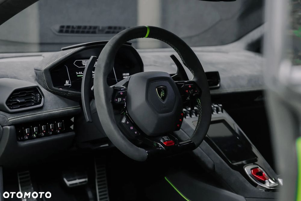 Lamborghini Huracan - 28
