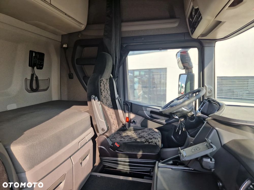 Scania R410/ 380Tyskm/ 6x2 PUSCHER/ ZAWIESZENIE FULL PODUSZKA/ KLIMA POSTOJOWA/ SERWIS NIEMCY - 20