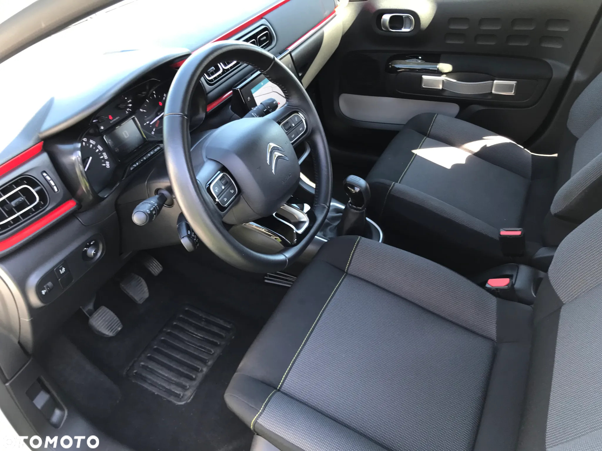 Citroën C3 1.2 PureTech Feel - 6