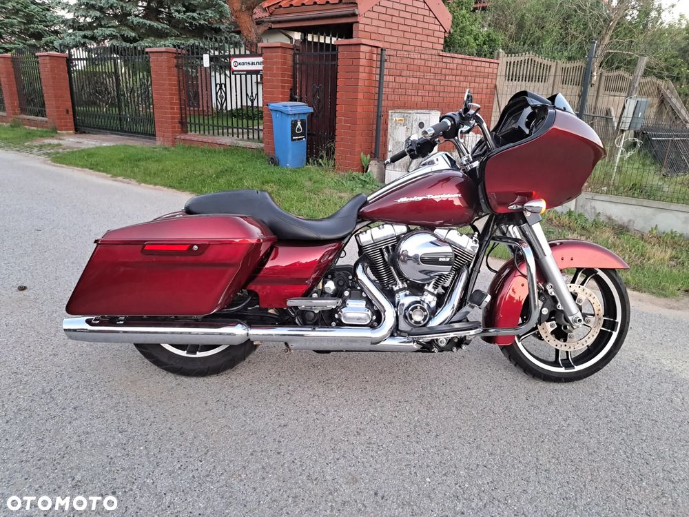 Harley-Davidson Touring Road Glide - 1