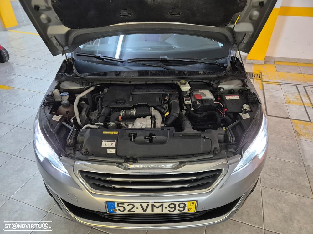Peugeot 308 SW e-HDi 115 Stop & Start Allure - 12