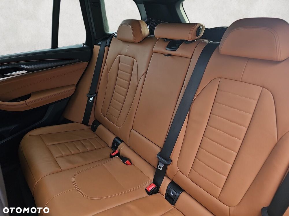 BMW X3 - 28