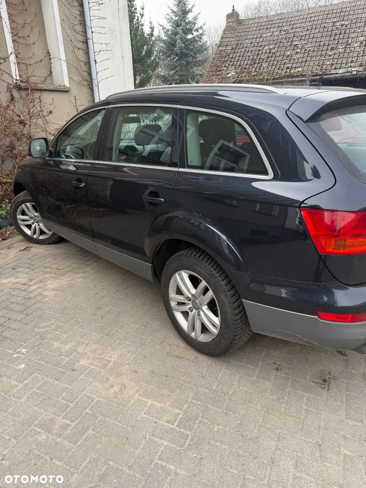 Audi Q7 4.2 FSI Quattro Tiptronic - 1