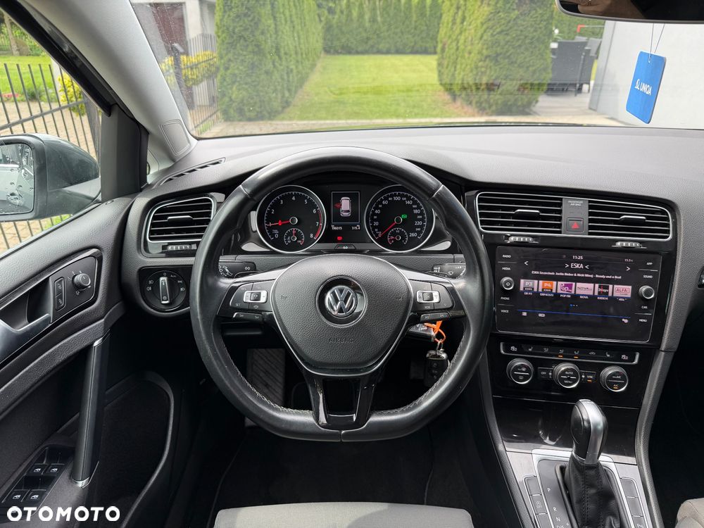 Volkswagen Golf 1.5 TSI BMT Evo Highline DSG - 10