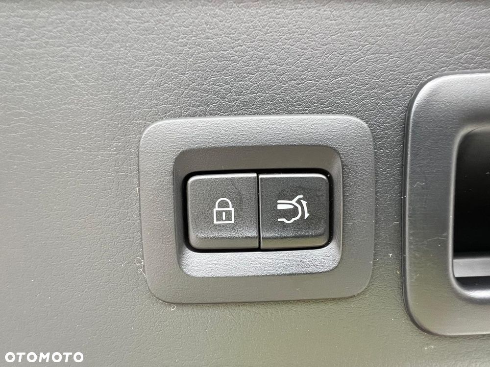 Mazda CX-30 e-SKYACTIVE G 150 HOMURA - 28