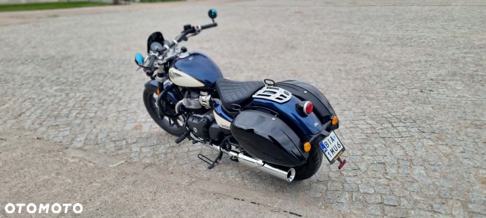 Royal Enfield Super Meteor - 5