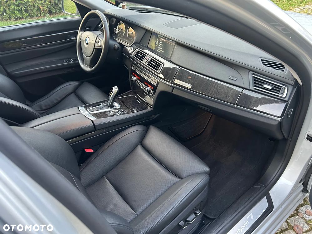 BMW Seria 7 Active - 8