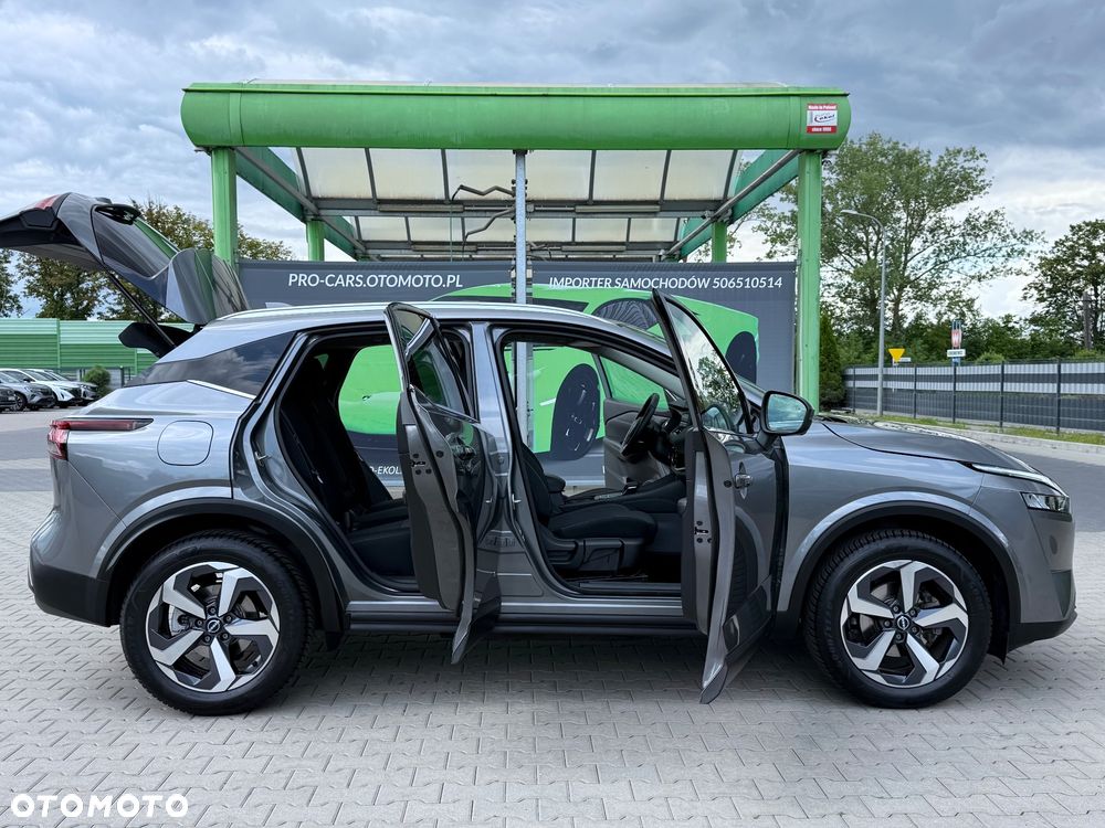 Nissan Qashqai 1.3 DIG-T DCT N-CONNECTA - 17