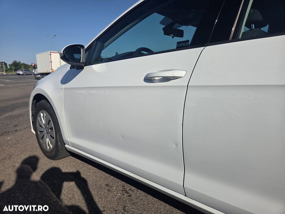Volkswagen Golf - 9