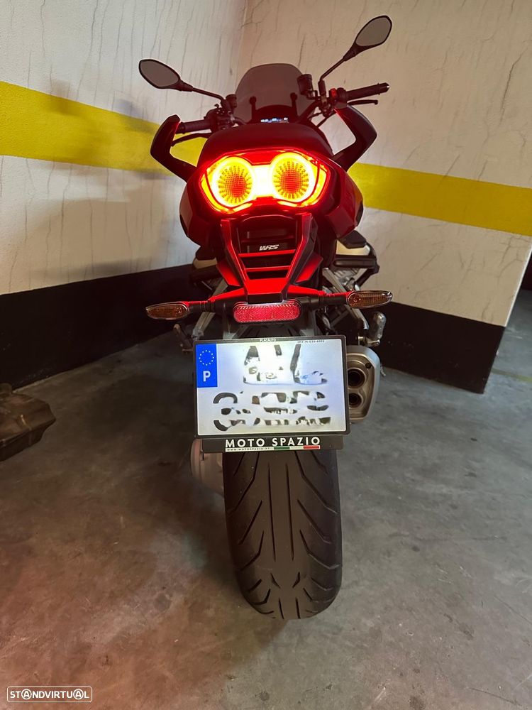 Moto Guzzi V100 - 3