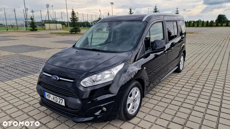 Ford Tourneo Connect Grand - 32