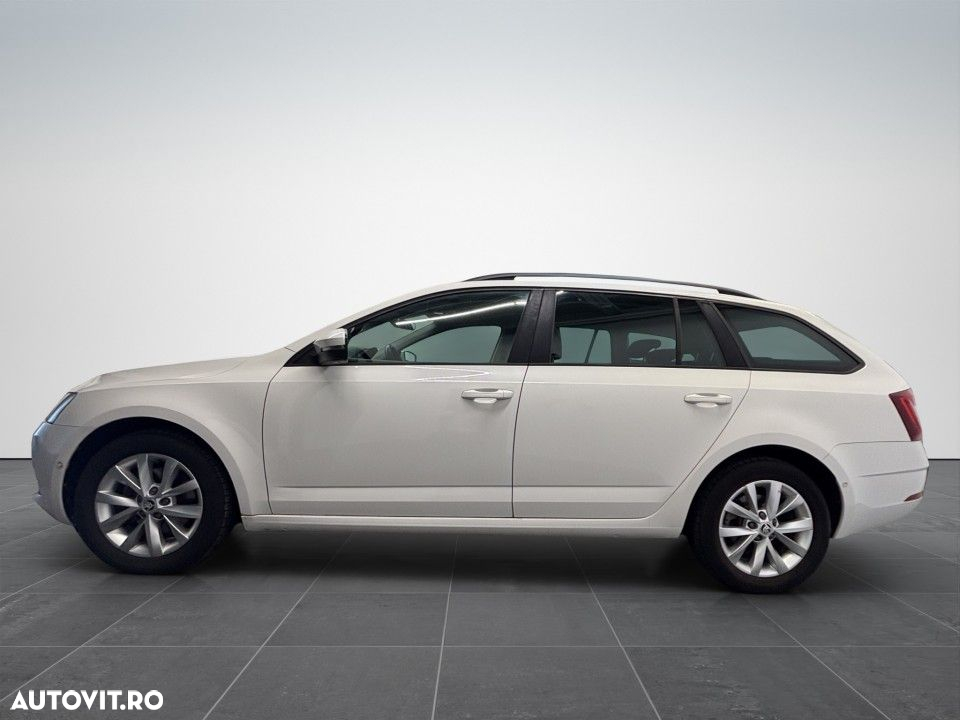 Skoda Octavia - 8