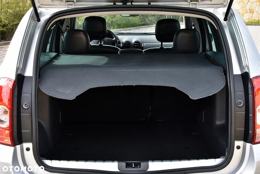 Dacia Duster 1.6 SCe Laureate S&S - 26