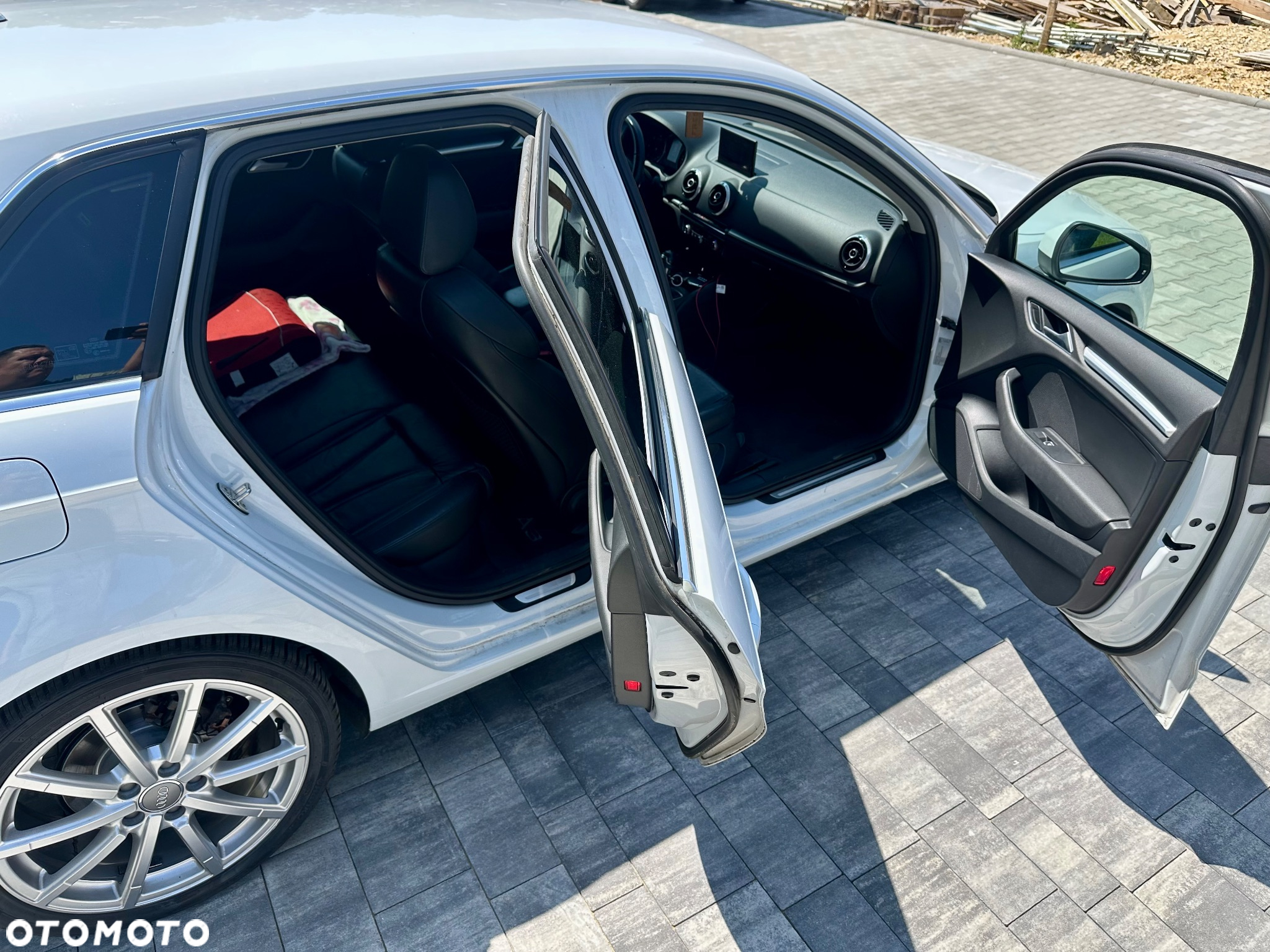 Audi A3 1.6 TDI Sport S tronic - 9