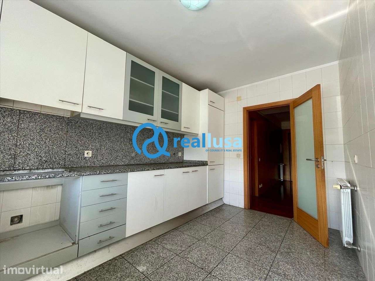 Apartamento T4 c/ garagem Leça do Balio Matosinhos - Grande imagem: 2/29