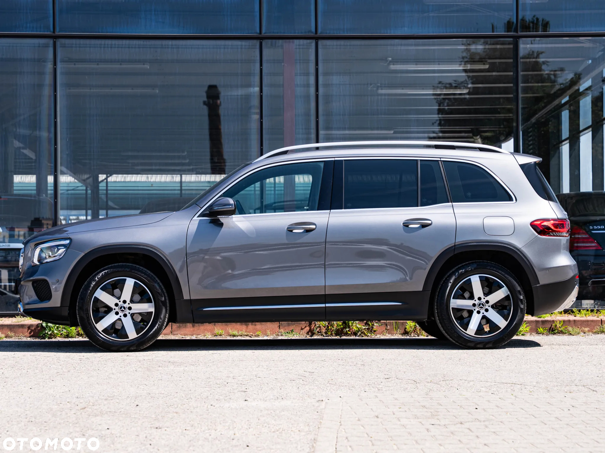 Mercedes-Benz GLB 220 d Progressive 8G-DCT - 18
